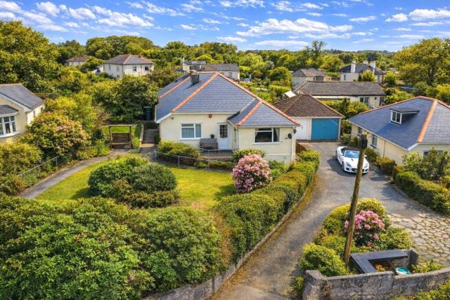 3 bed property, in Yelverton, £425,000