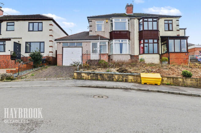 3 bed property, in Allenby Drive, £280,000