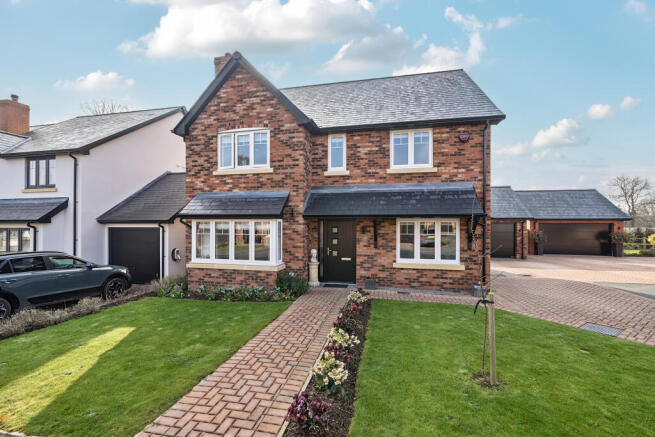 4 bed property, in Mellor Meadows, £450,000