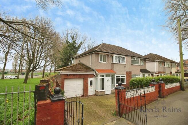 3 bed property, in Lower Breck Road, £220,000