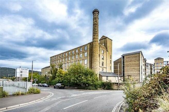 Land, in Apartment 18, £125,000