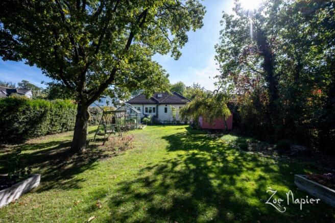 3 bed property, in Brentwood, £600,000
