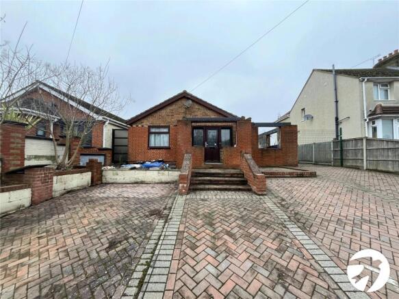 2 bed property, in Bobbing Hill, £276,000