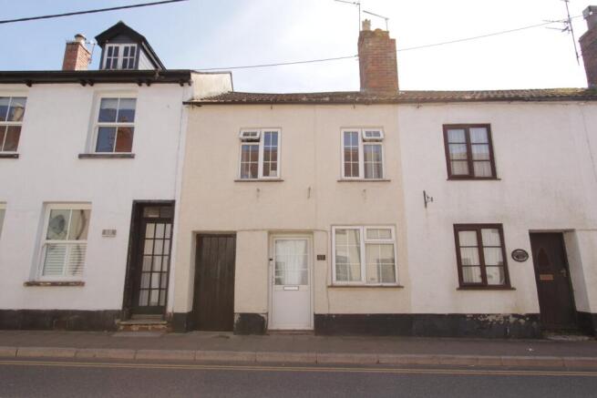 2 bed property, in Yonder Street, £210,000