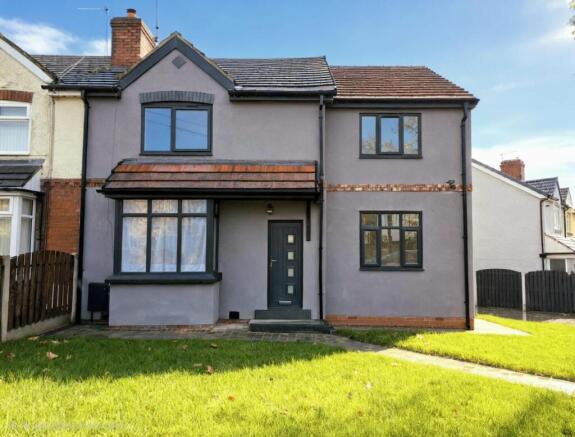 5 bed property, in Frederick Street, £200,000