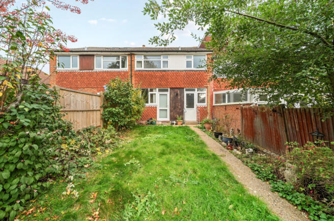 3 bed property, in Beech Road, £260,000