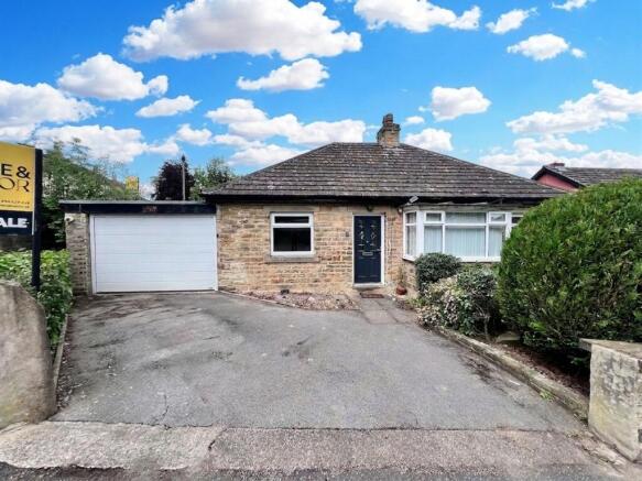 3 bed property, in Fleminghouse Lane, £230,000