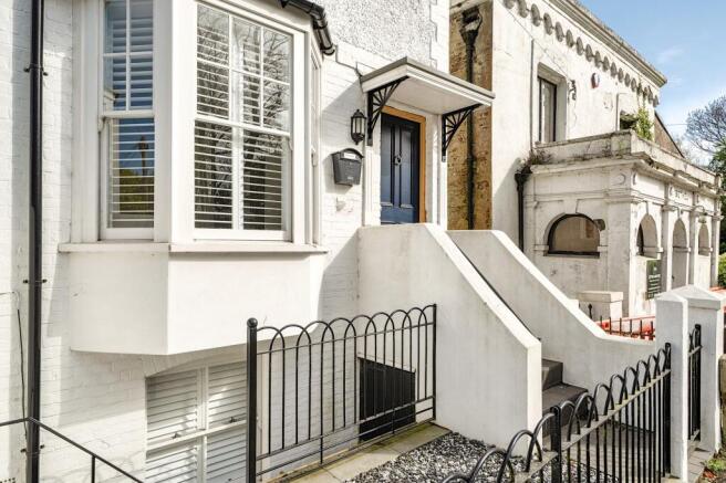 3 bed property, in Military Road, £575,000