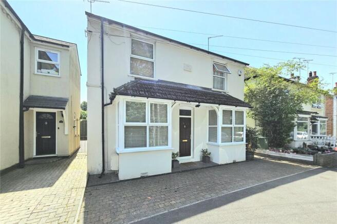 2 bed property, in Portesbery Road, £600,000
