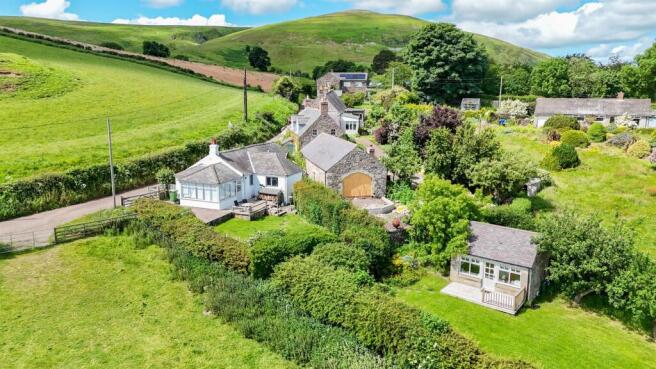 3 bed property, in High Humbleton, £375,000