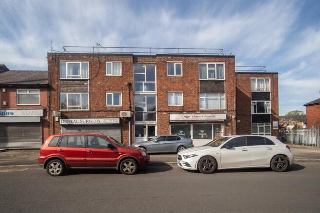 1 bed property, in Sandy Lane, £78,000