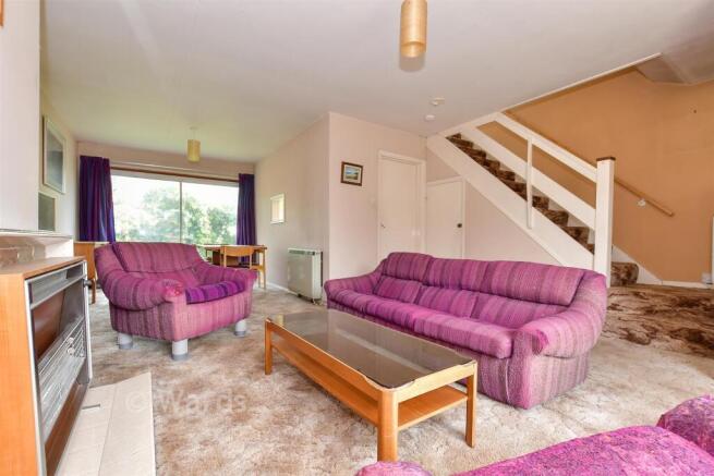 3 bed property, in Wickenden Crescent, £210,000