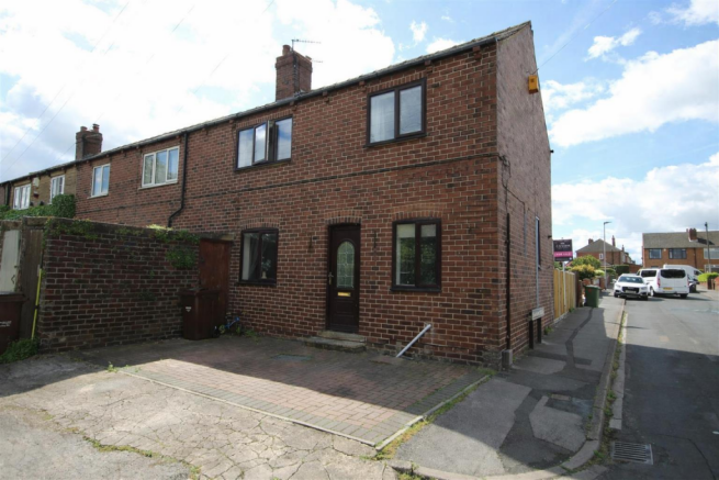 3 bed property, in Field View Cottages, £175,000