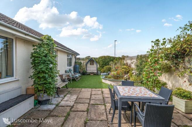 3 bed property, in Cumber Close, £365,000
