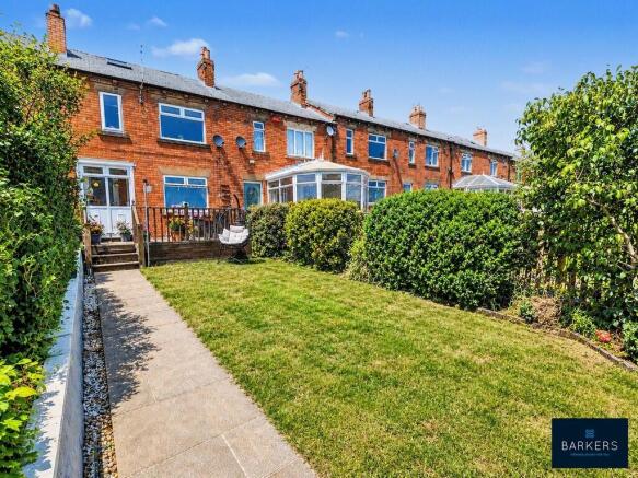 3 bed property, in Westroyd Avenue, £250,000
