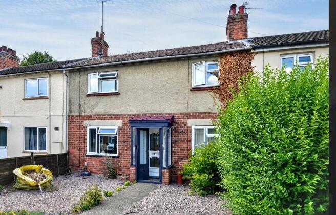 2 bed property, in Ayscough Avenue, £130,000