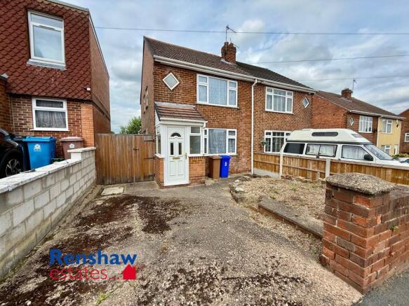3 bed property, in Heathfield Avenue, £180,000