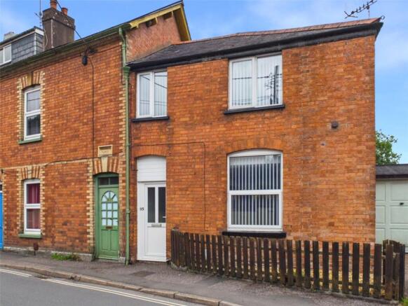 3 bed property, in Chapel Street, £190,000