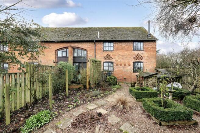 4 bed property, in Ledwyche Court, £375,000