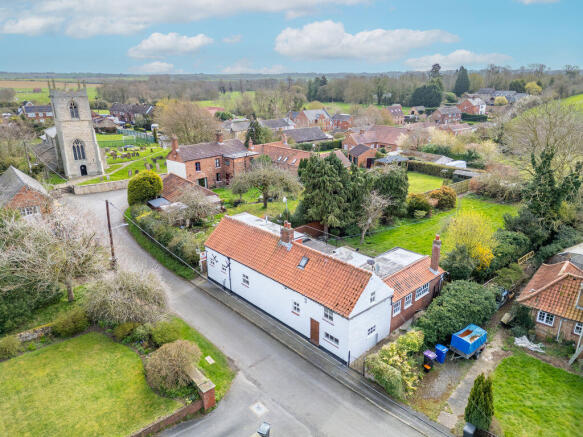 Land, in 7 Manor Road, £300,000