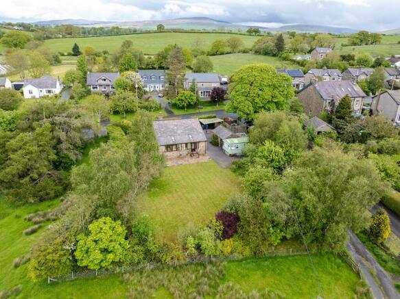 2 bed property, in Springfield, £560,000