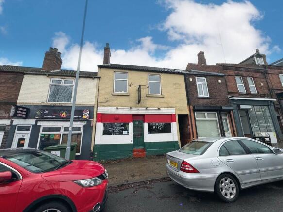 2 bed property, in Kimberworth Road, £225,000