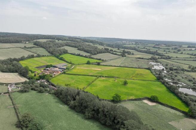 8 bed property, in The Lloyd, £3,750,000