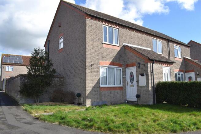 2 bed property, in Westbrook Vale, £210,000