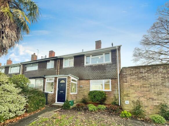 3 bed property, in Woodlands, £360,000