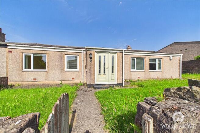 2 bed property, in High Road, £85,000