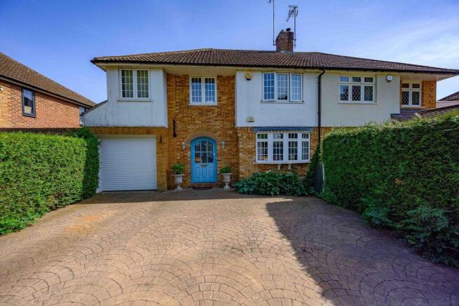 4 bed property, in St. Albans Road West, £855,000
