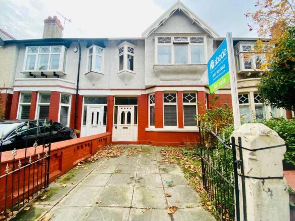 4 bed property, in College Road, £300,000