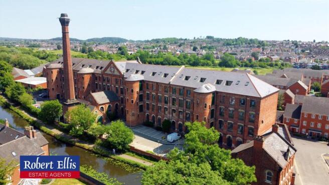 2 bed property, in Springfield Mill, £99,950