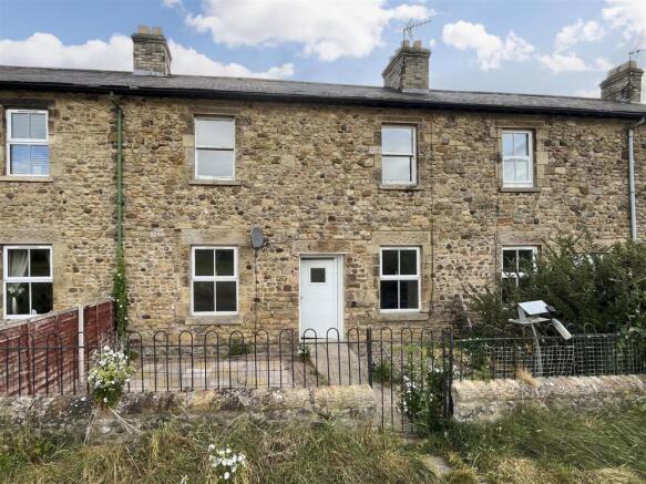 2 bed property, in 3 Holme House Cottages, £90,000