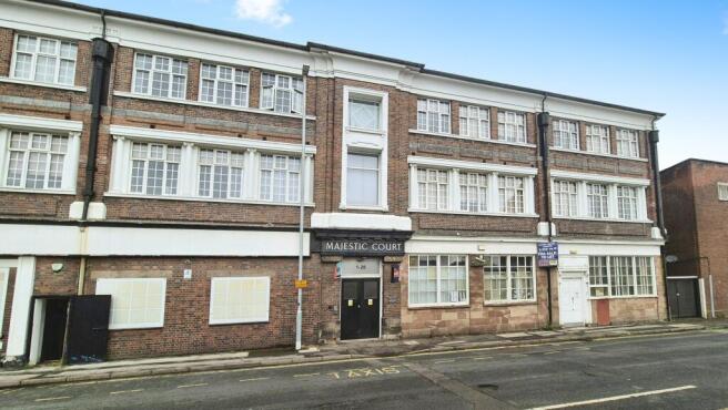 Studio, in South Wolfe Street, £45,000