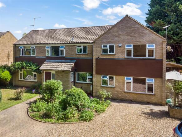 4 bed property, in Woodside Lane, £1,500,000