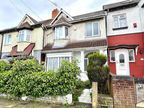 3 bed property, in Broughton Road, £70,000