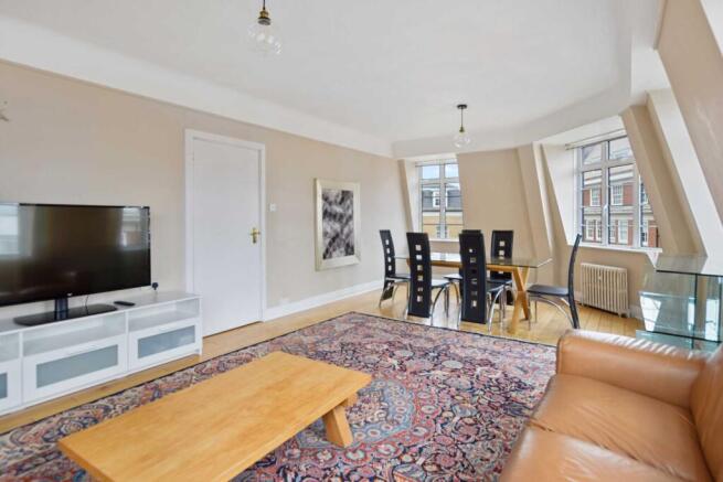 3 bed property, in Stourcliffe Close, £1,250,000