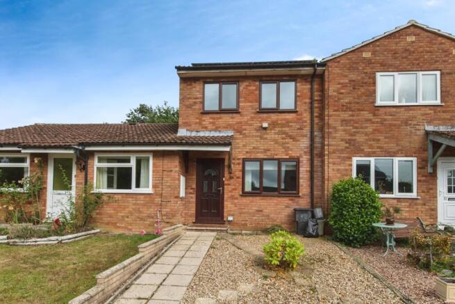 2 bed property, in Hemyock, £200,000