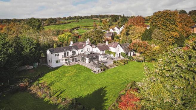 5 bed property, in The White House, £1,825,000