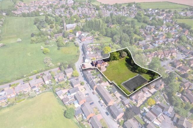 5 bed property, in Church Street, £1,100,000