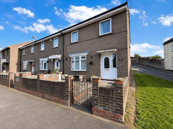 3 bed property, in Wharton Street, £80,000