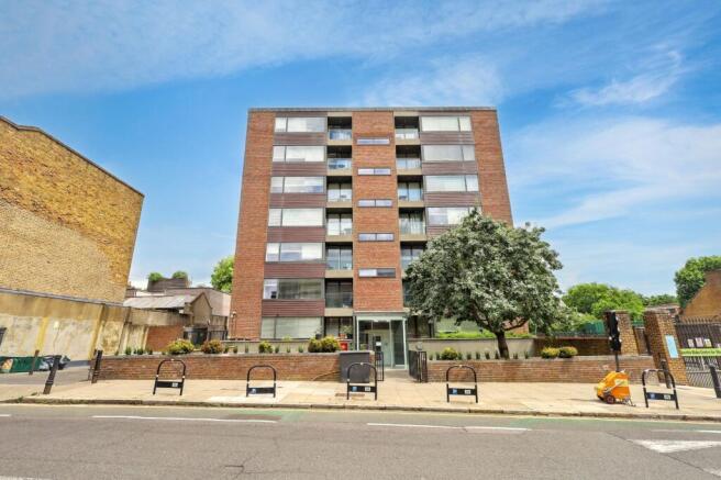 Land, in Amwell Street, £700,000