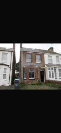 3 bed property, in Gordon Road, £280,000