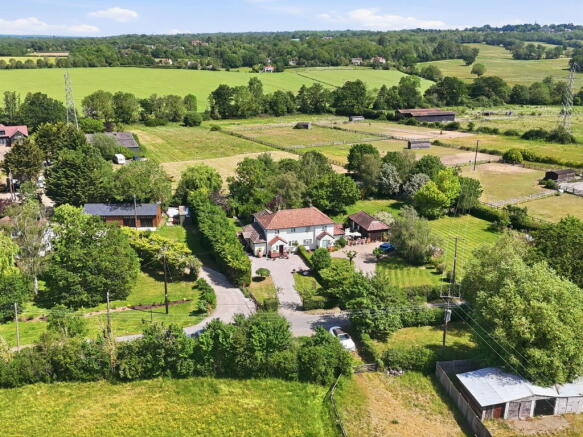 3 bed property, in Sporehams Lane, £1,200,000
