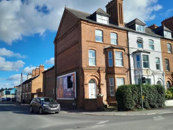 8 bed property, in Leicester Road, £435,000