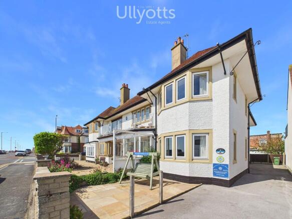 3 bed property, in South Marine Drive, £375,000
