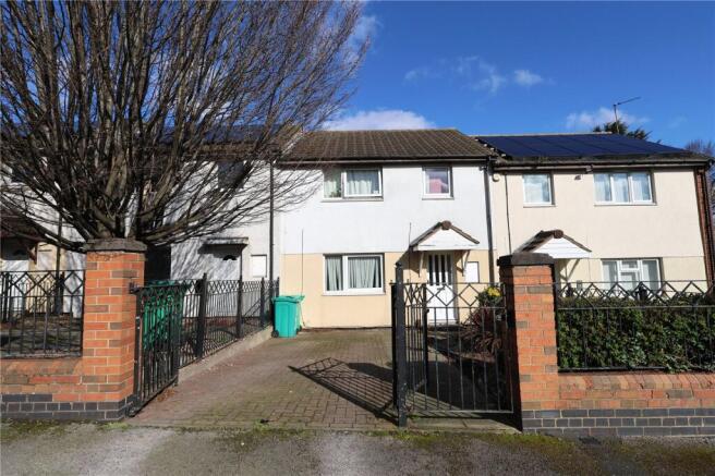 4 bed property, in Scarborough Street, £205,000