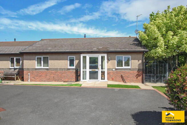 2 bed property, in Abbots Vale Mews, £199,950
