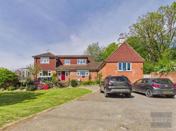 4 bed property, in Crazy Lane, £700,000